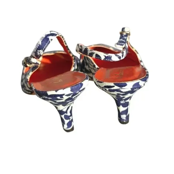 Blue Floral Kitten heel by Bettye Muller sz 37.5 - Picture 4 of 6